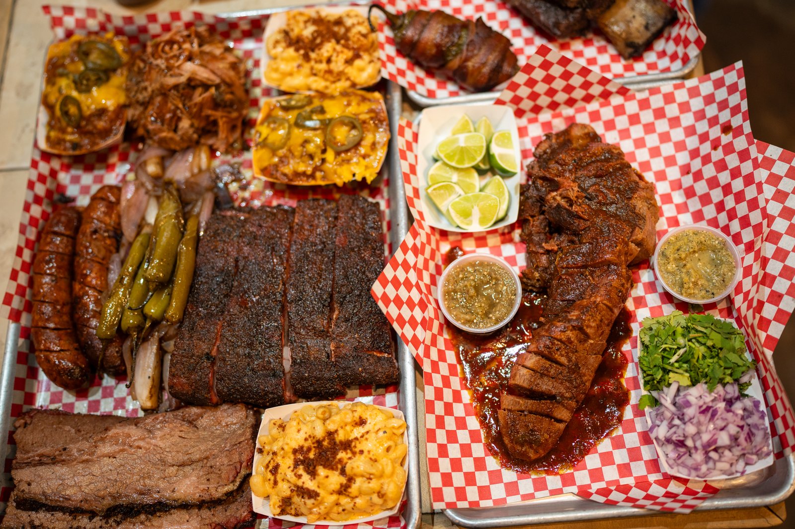 Pits de Rangers Barbecue montados en trailer